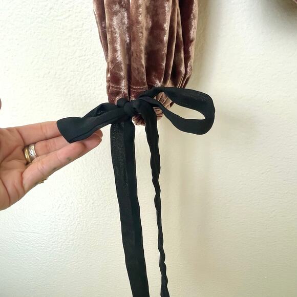 Forever 21 Womens Top 3XL Fairy Velvet Whimsigoth Romantic Holiday Peasant Boho - Picture 3 of 8